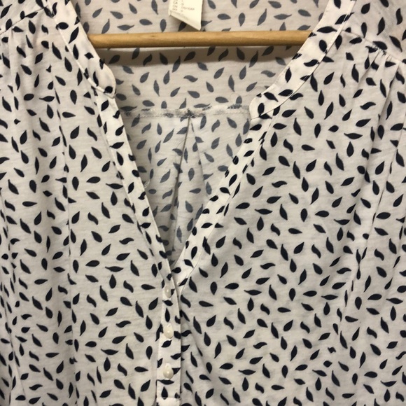 H&M 3/4 sleeve shirt - Picture 2 of 5